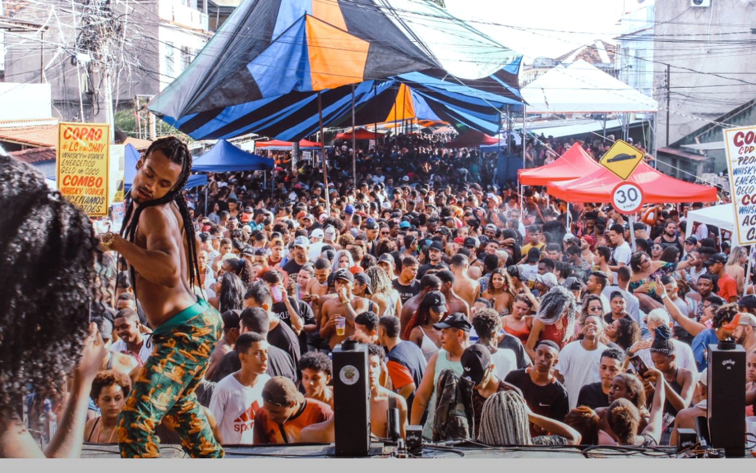 O Baile Da Gaiola Virou Palco Do Público Lgbti 0974