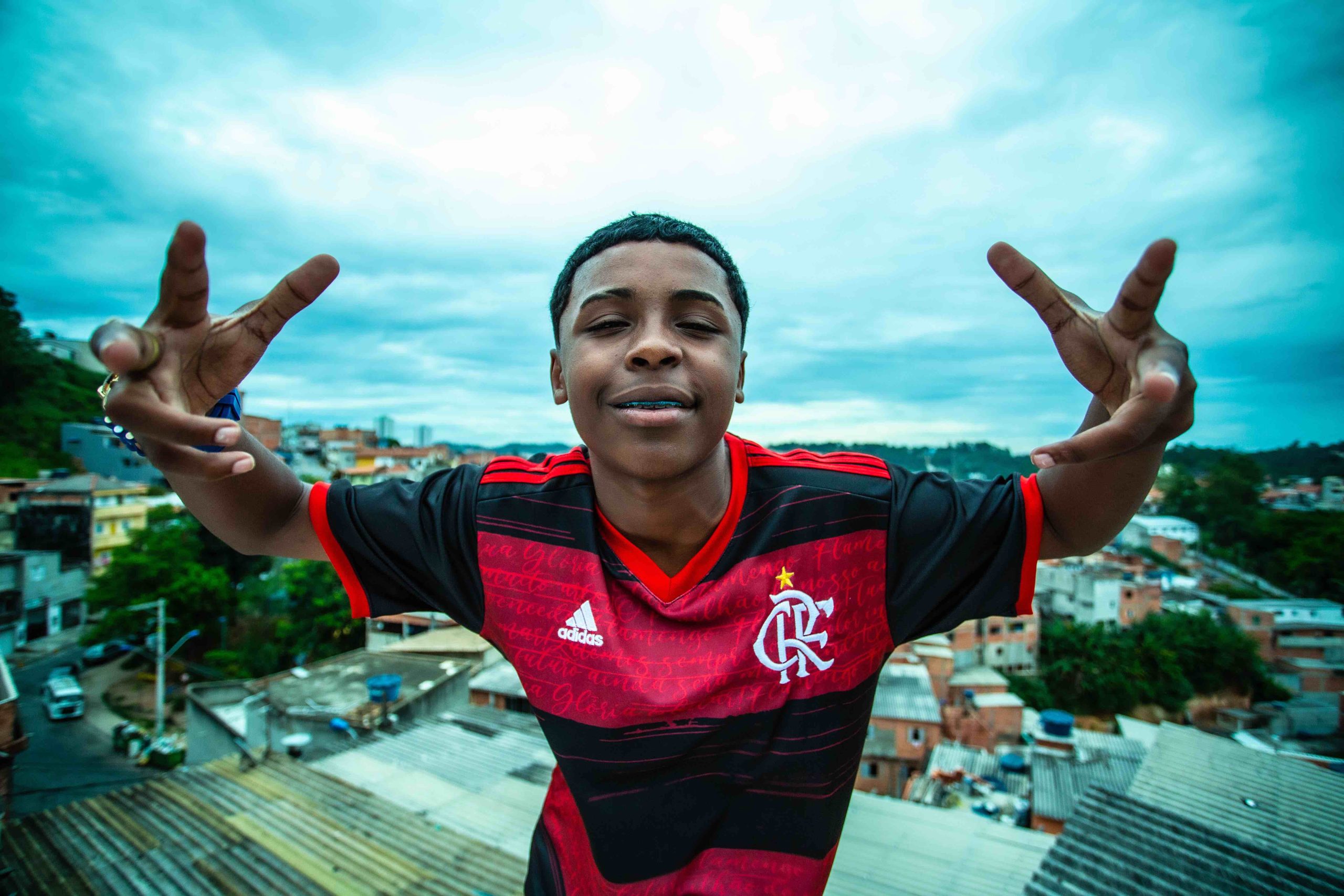 Camisa do Flamengo: MC Meno K quer levar o funk do sul do país para o  mundo - KondZilla