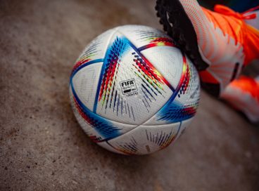 Adidas anuncia bola oficial da Copa do Mundo de 2022 em clipe de Funk